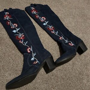 Chooka Dark Blue Boots with Red Floral Design